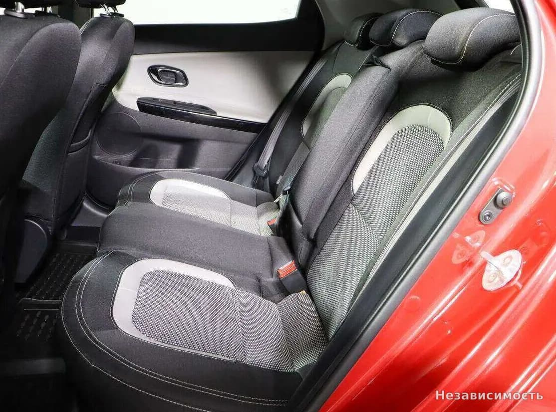 KIA Ceed 2018 с пробегом — фото 10