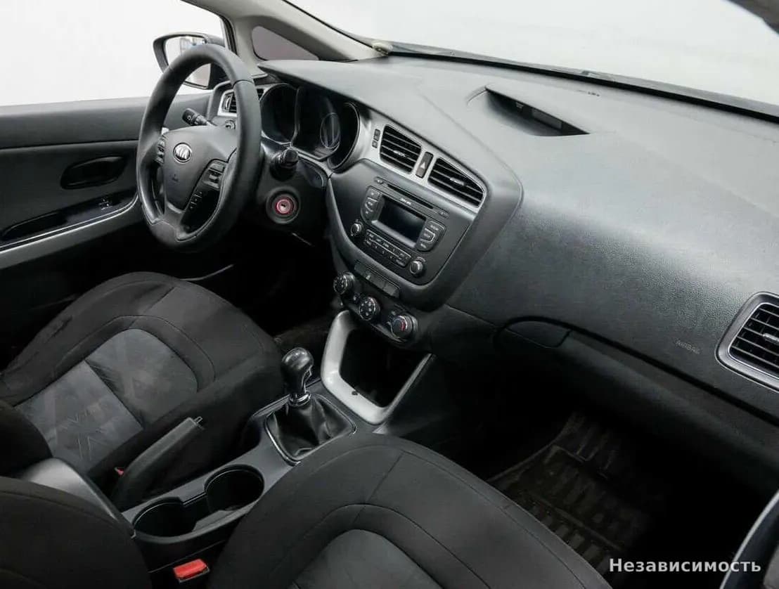 KIA Ceed 2014 с пробегом — фото 7