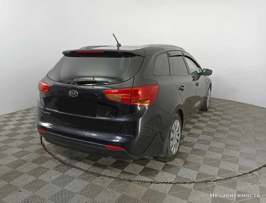KIA Ceed 2015 с пробегом — фото 4