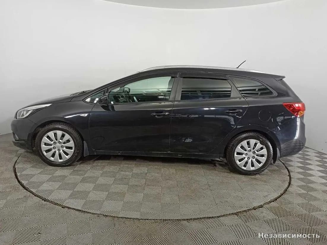KIA Ceed 2015 с пробегом — фото 7