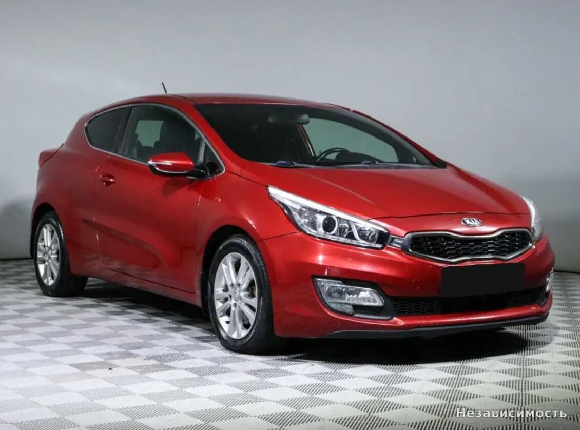 KIA Ceed 2013 с пробегом — фото 3
