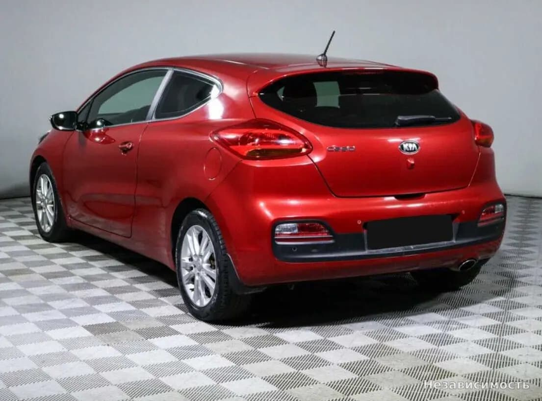 KIA Ceed 2013 с пробегом — фото 6