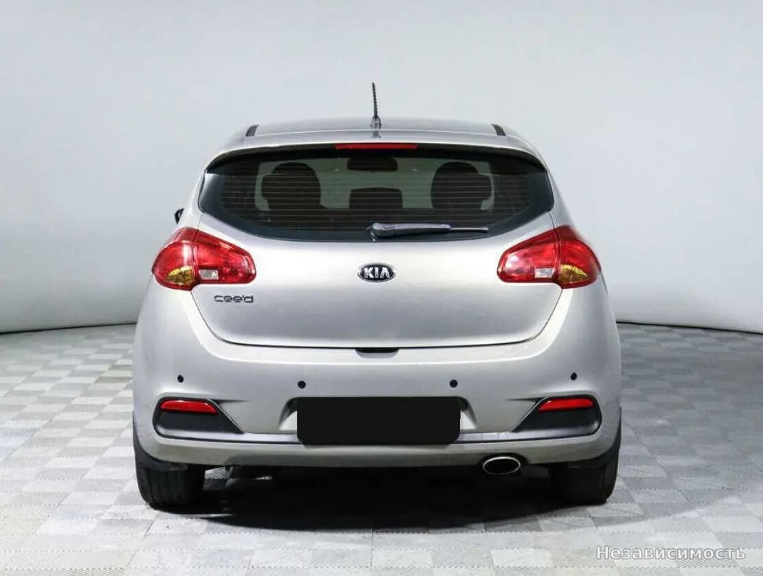 KIA Ceed 2012 с пробегом — фото 5