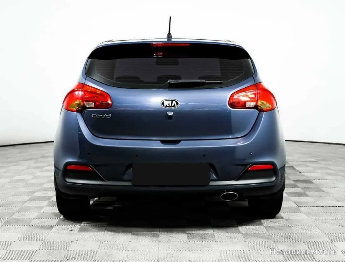 KIA Ceed 2014 с пробегом — фото 6
