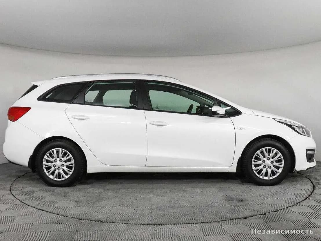 KIA Ceed 2018 с пробегом — фото 4