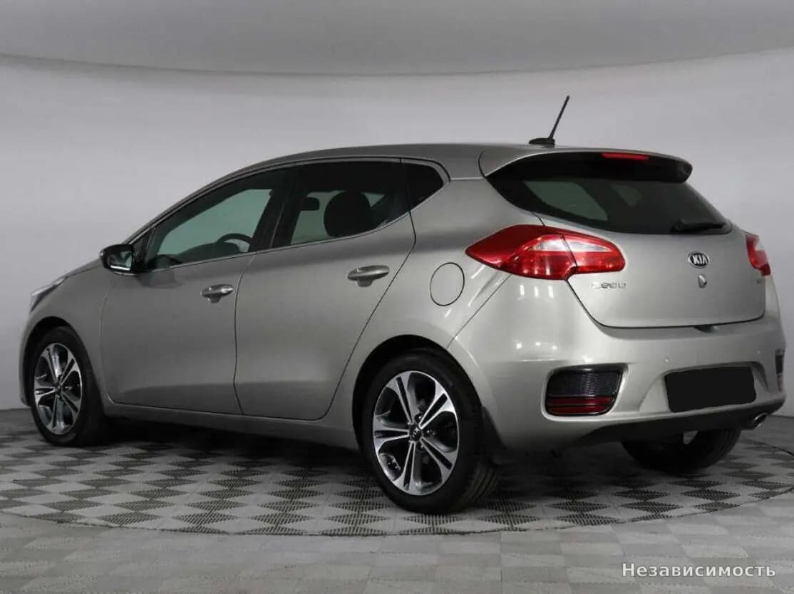KIA Ceed 2016 с пробегом — фото 7