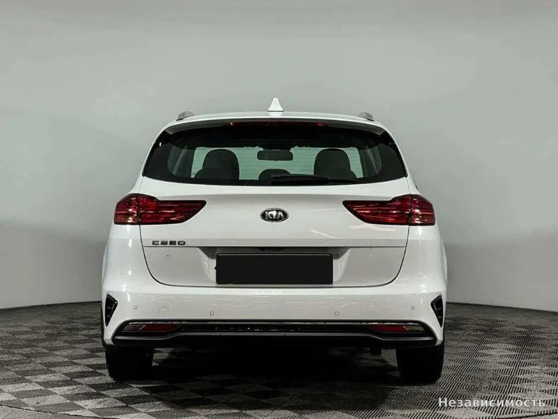 KIA Ceed 2021 с пробегом — фото 6