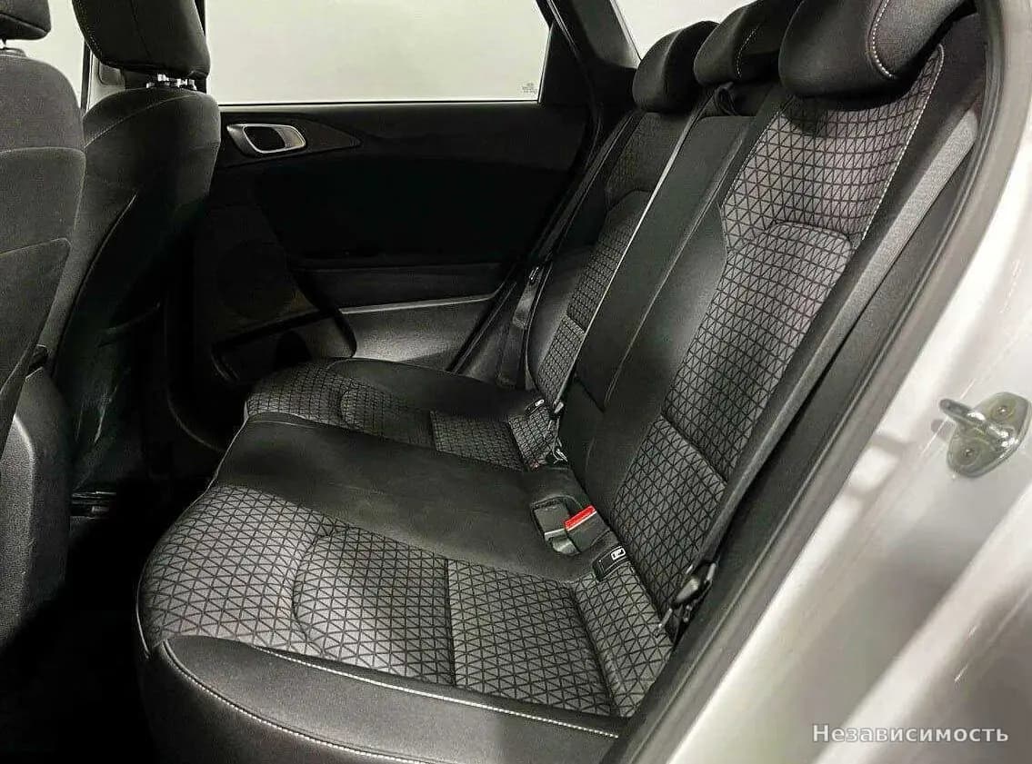 KIA Ceed 2021 с пробегом — фото 10