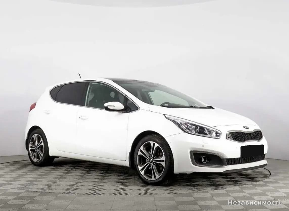 KIA Ceed 2016 с пробегом — фото 3