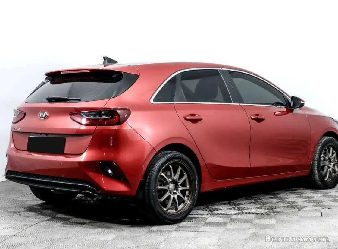 KIA Ceed 2018 с пробегом — фото 4