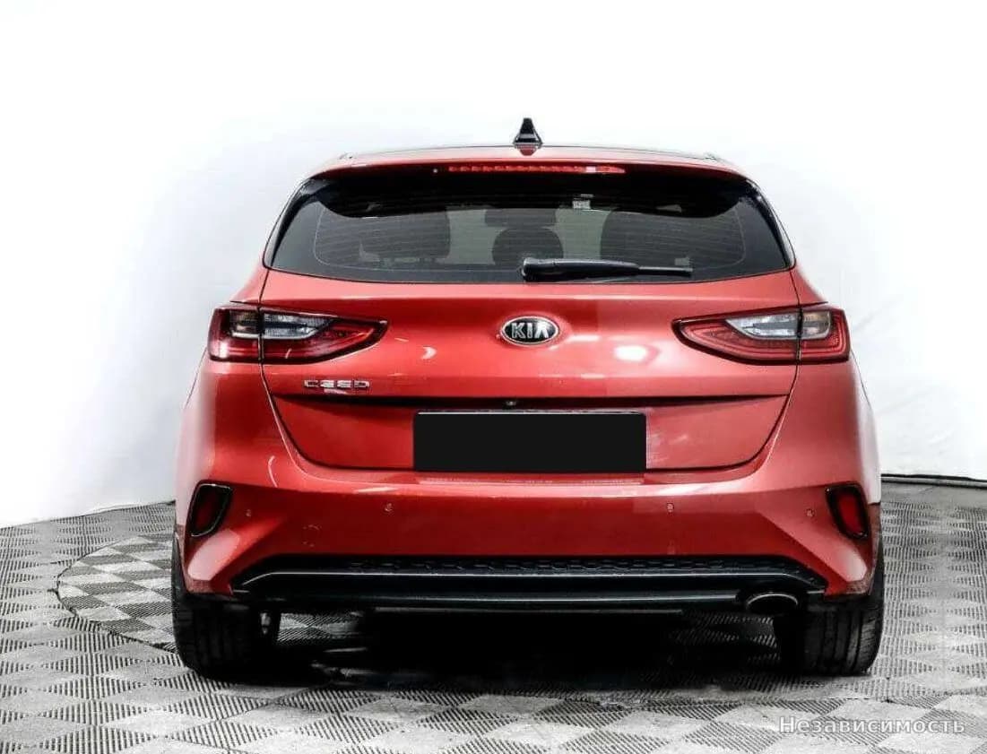 KIA Ceed 2018 с пробегом — фото 5