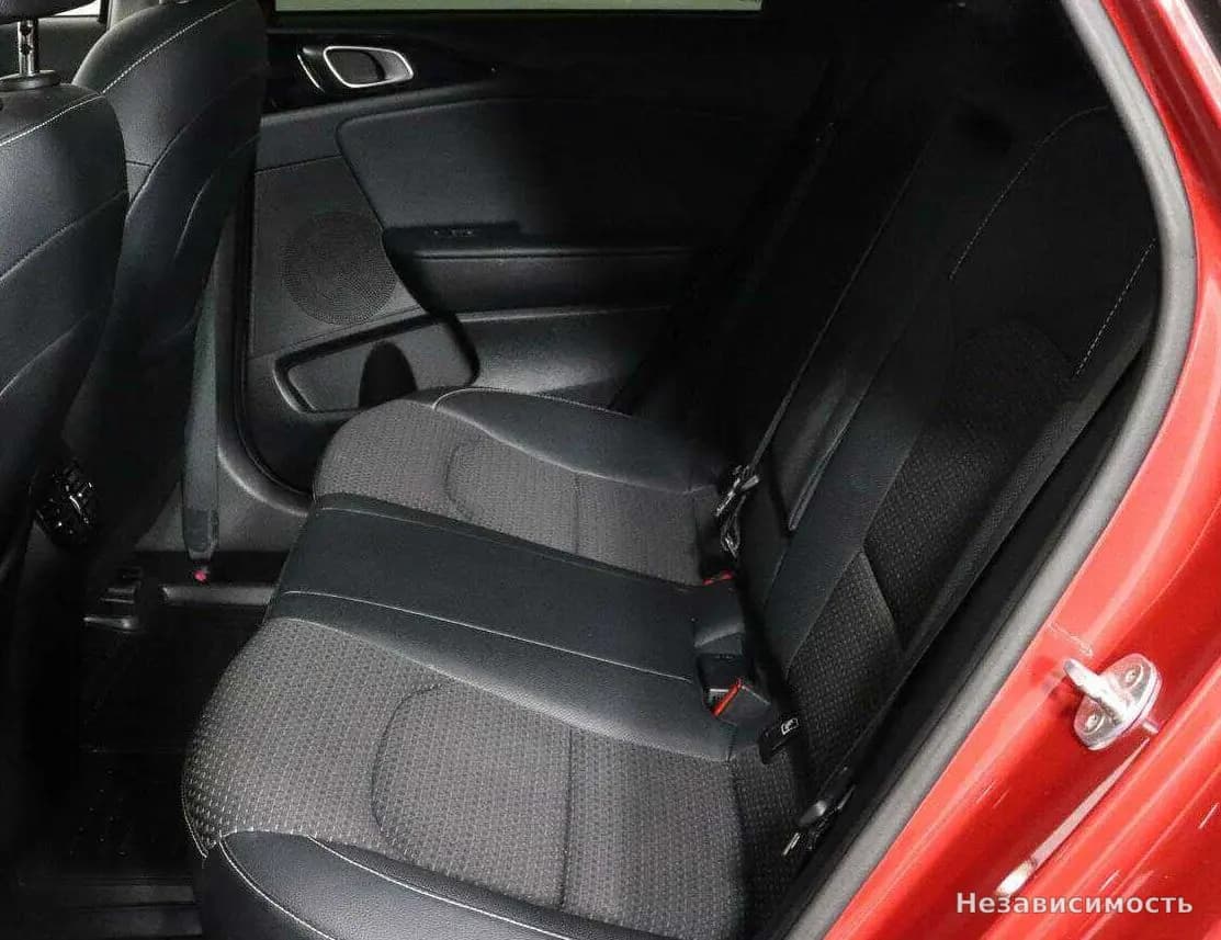 KIA Ceed 2018 с пробегом — фото 8