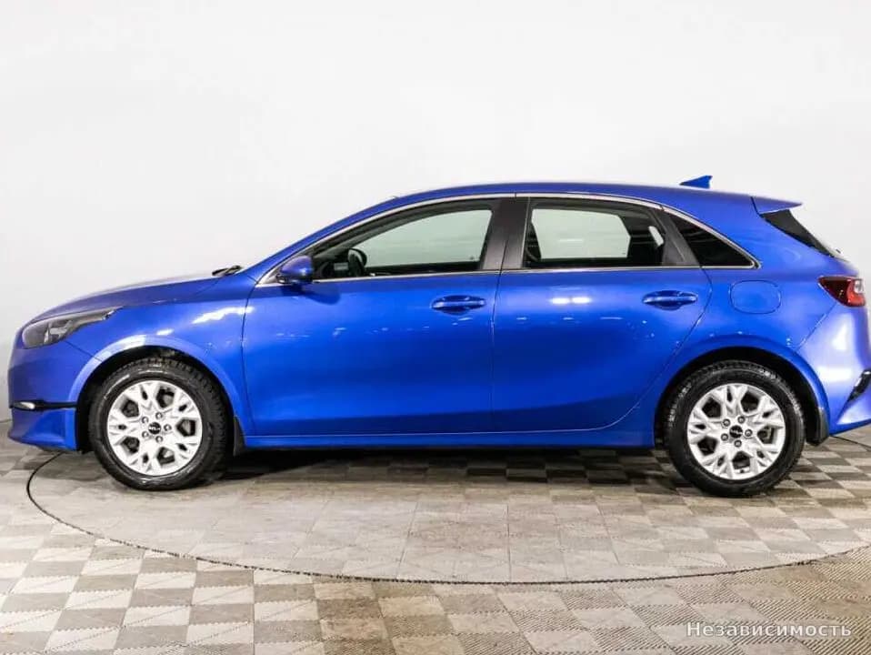 KIA Ceed 2022 с пробегом — фото 9