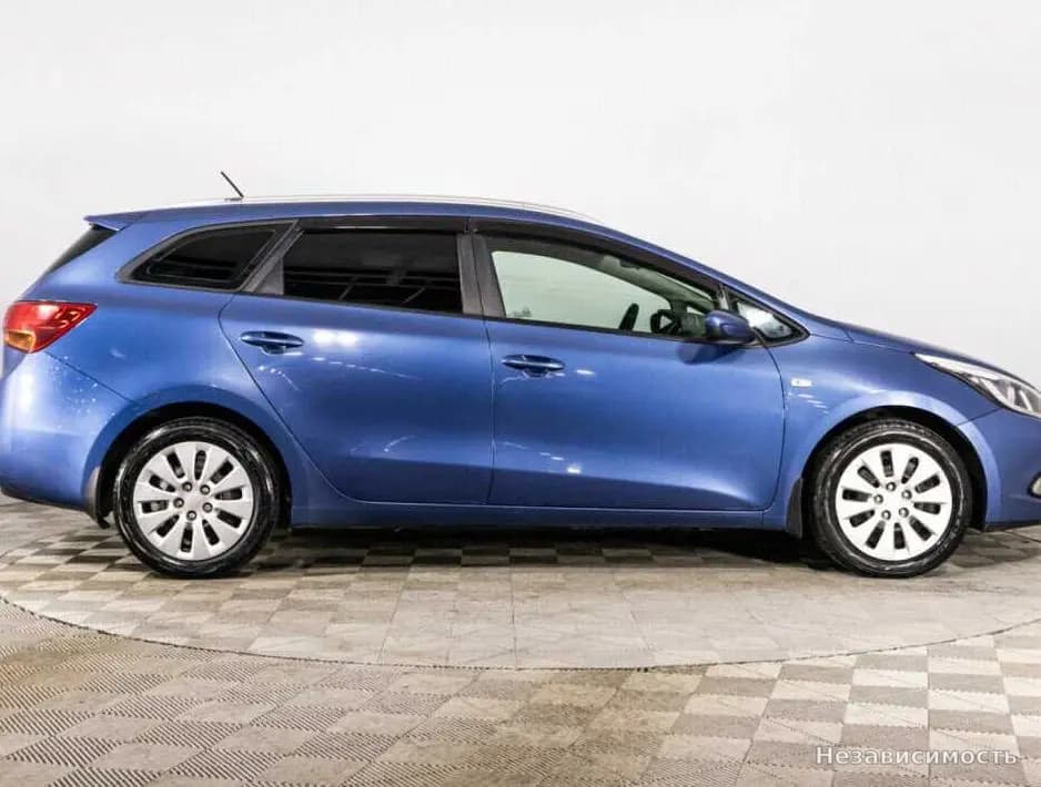 KIA Ceed 2014 с пробегом — фото 4