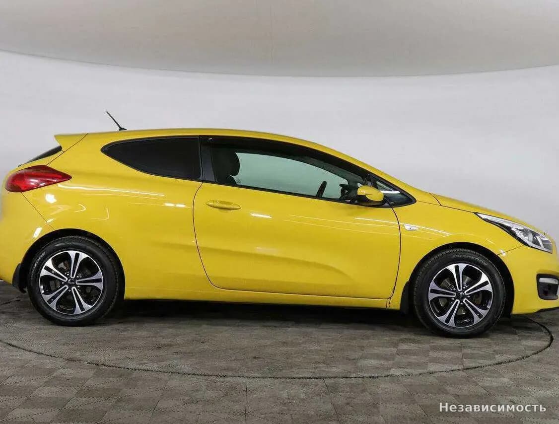 KIA Ceed 2016 с пробегом — фото 4