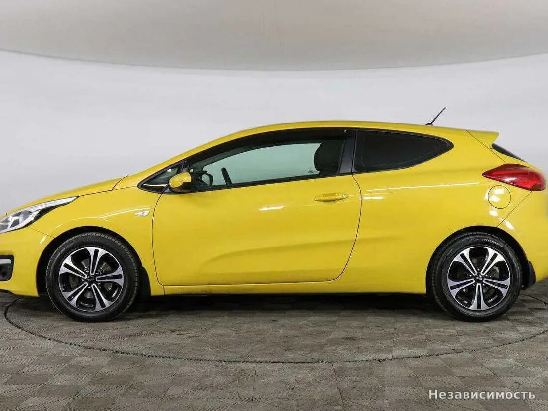 KIA Ceed 2016 с пробегом — фото 8