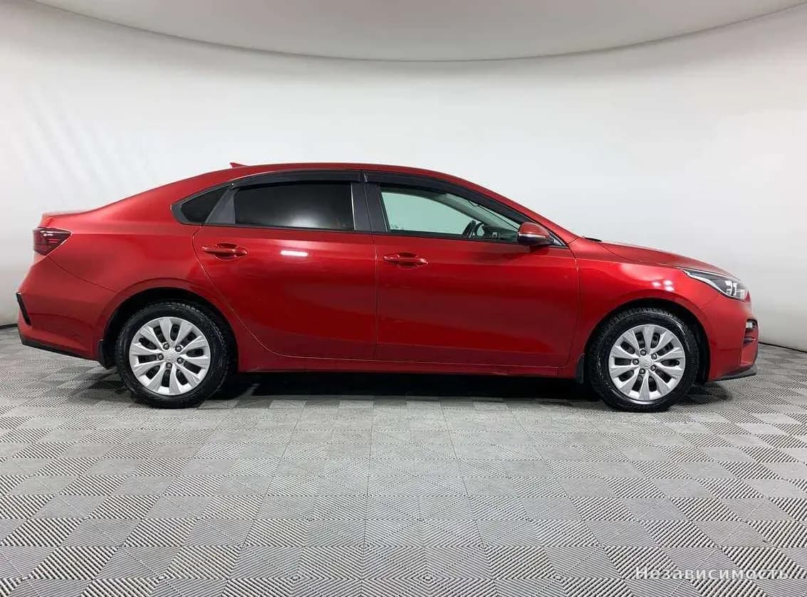 KIA Cerato 2019 с пробегом — фото 3