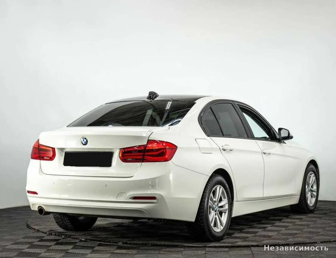 BMW 3 серии 2016 с пробегом — фото 4