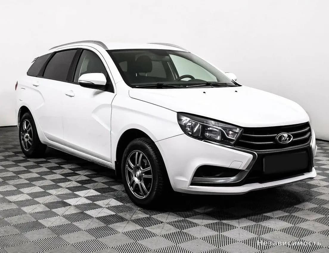 Lada Vesta 2020 с пробегом — фото 3