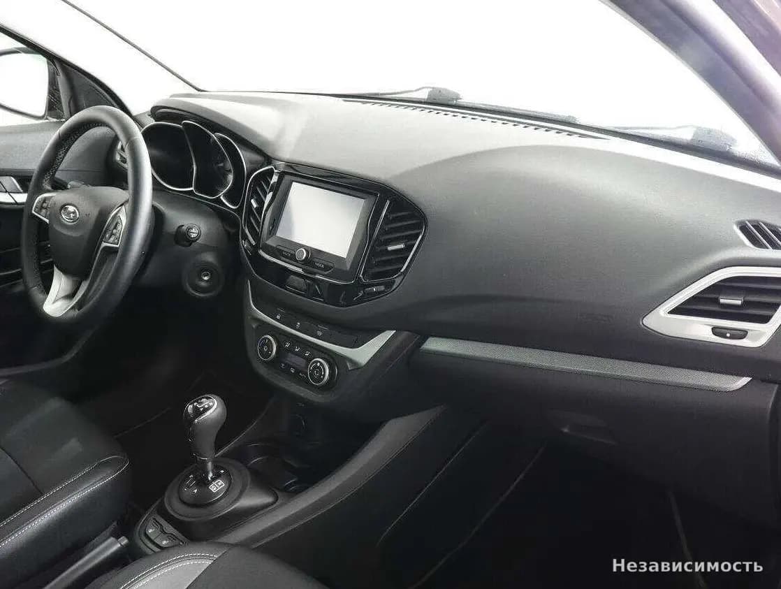 Lada Vesta 2019 с пробегом — фото 10