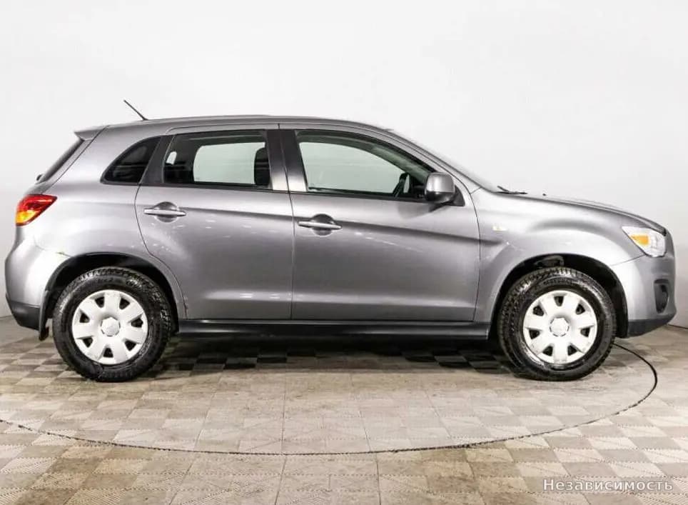 Mitsubishi ASX 2013 с пробегом — фото 4