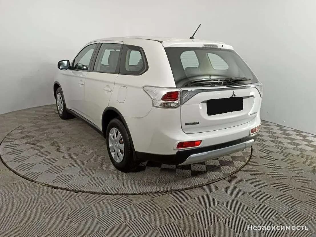 Mitsubishi Outlander 2014 с пробегом — фото 7