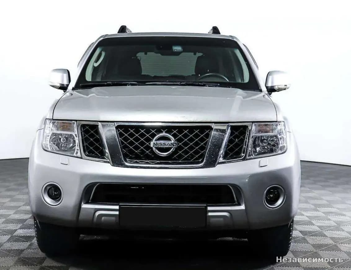 Nissan Pathfinder 2012 с пробегом — фото 2