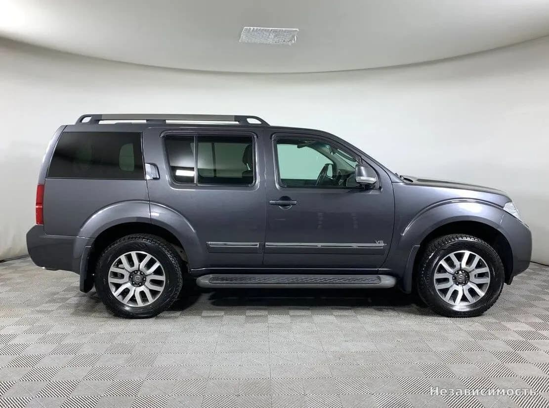 Nissan Pathfinder 2012 с пробегом — фото 4