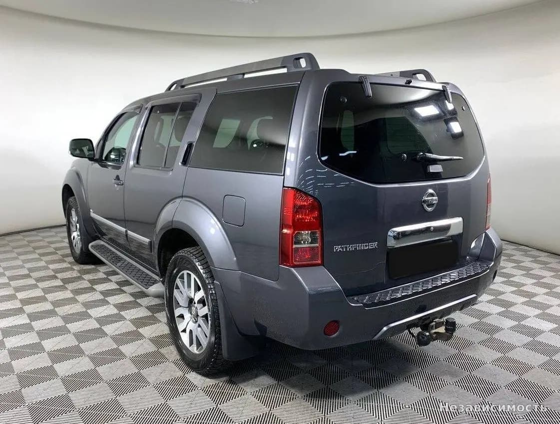 Nissan Pathfinder 2012 с пробегом — фото 7