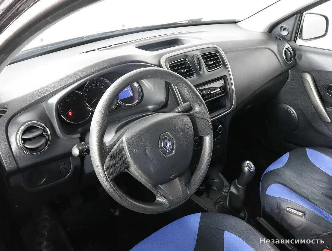 Renault Logan 2016 с пробегом — фото 9