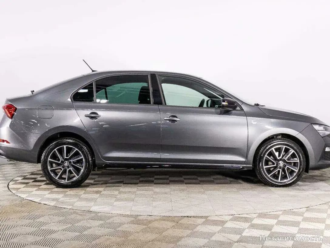 Skoda Rapid 2021 с пробегом — фото 4