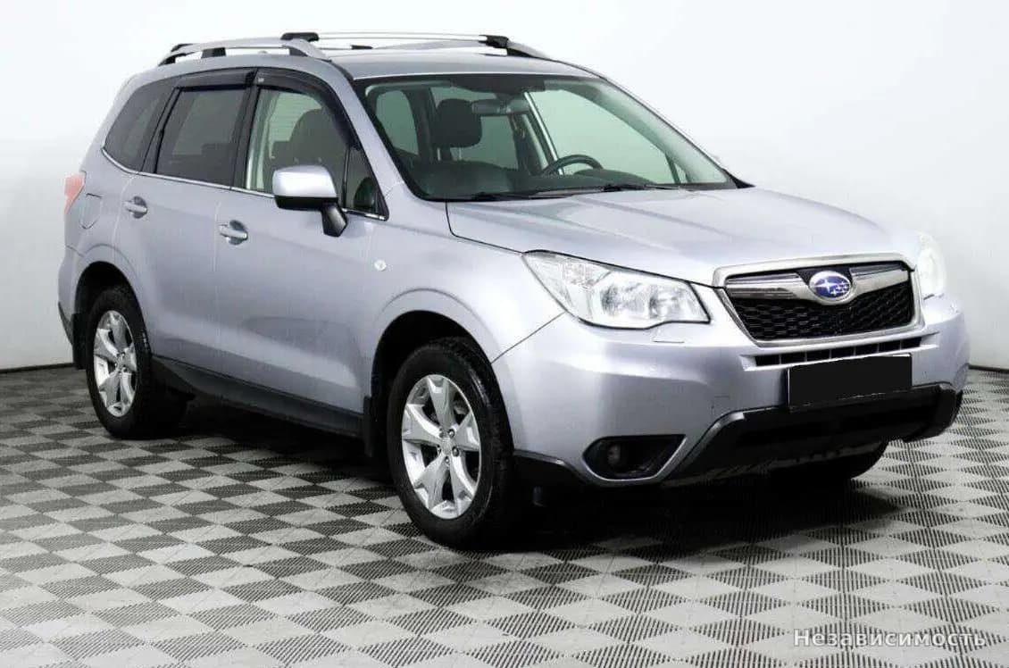 Subaru Forester 2015 с пробегом — фото 3