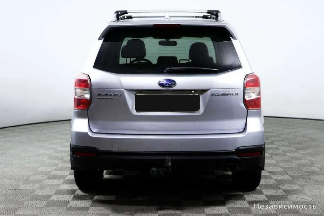 Subaru Forester 2015 с пробегом — фото 6