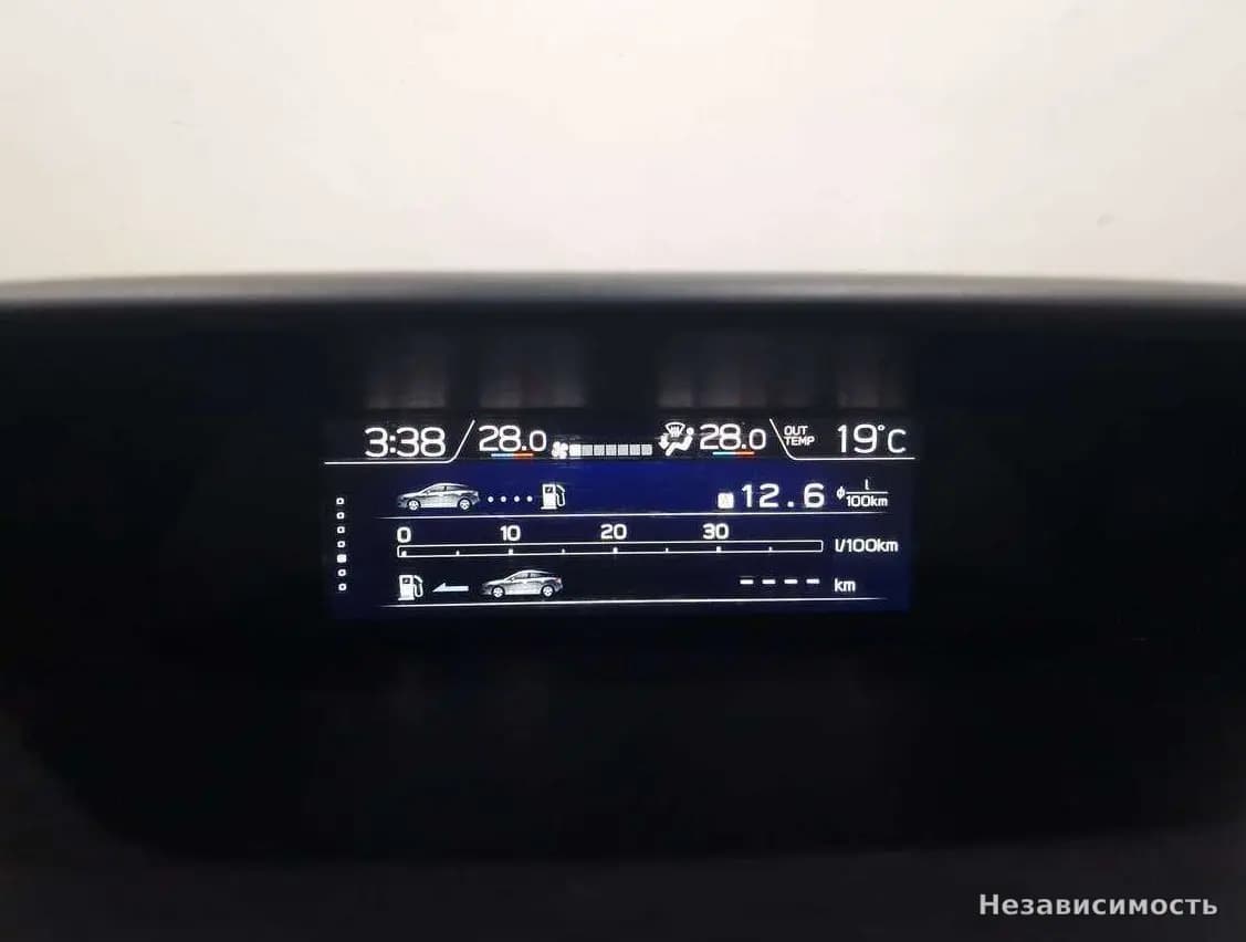 Subaru XV 2017 с пробегом — фото 9