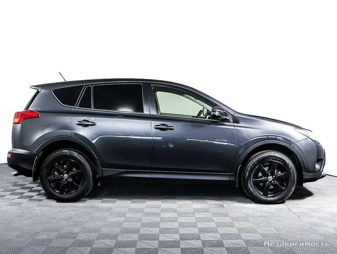 Toyota RAV4 VI (XA60) 2013 с пробегом — фото 4