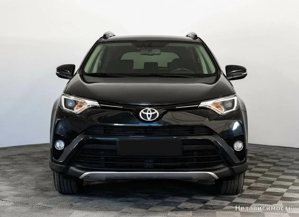 Toyota RAV4 VI (XA60) 2017 с пробегом — фото 2