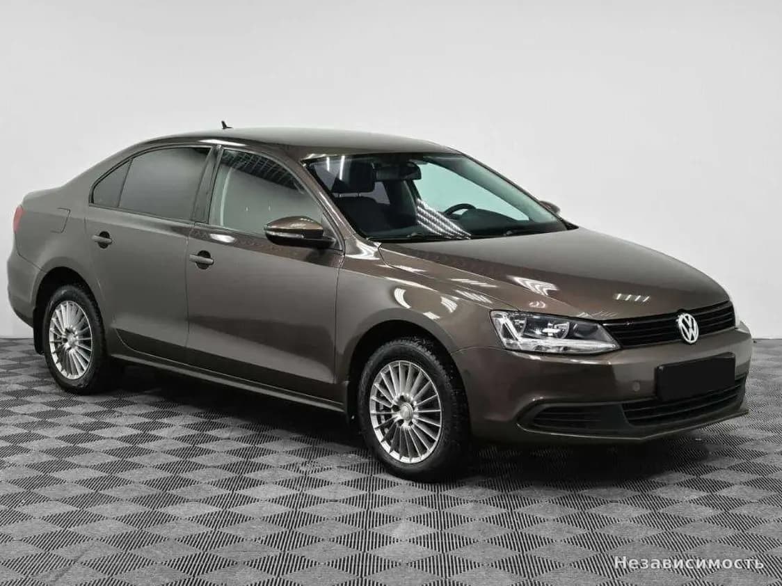 Volkswagen Jetta 2013 с пробегом — фото 3