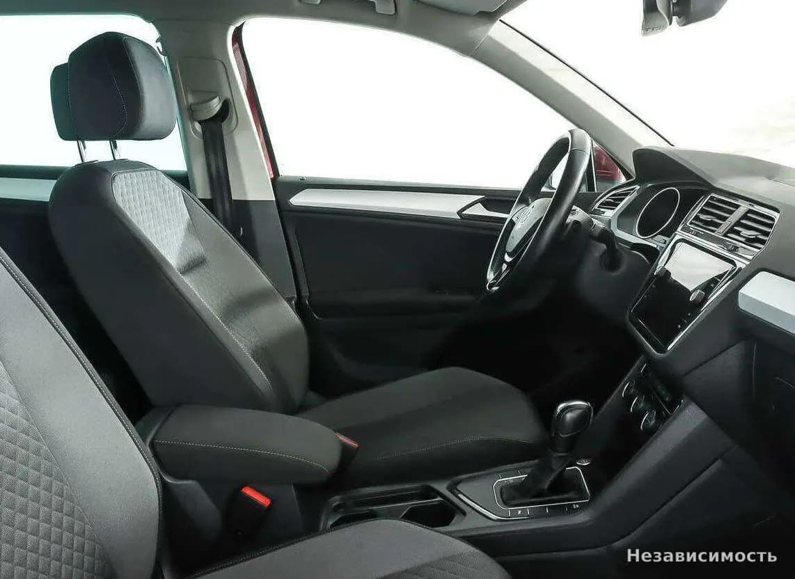 Volkswagen Tiguan 2019 с пробегом — фото 8