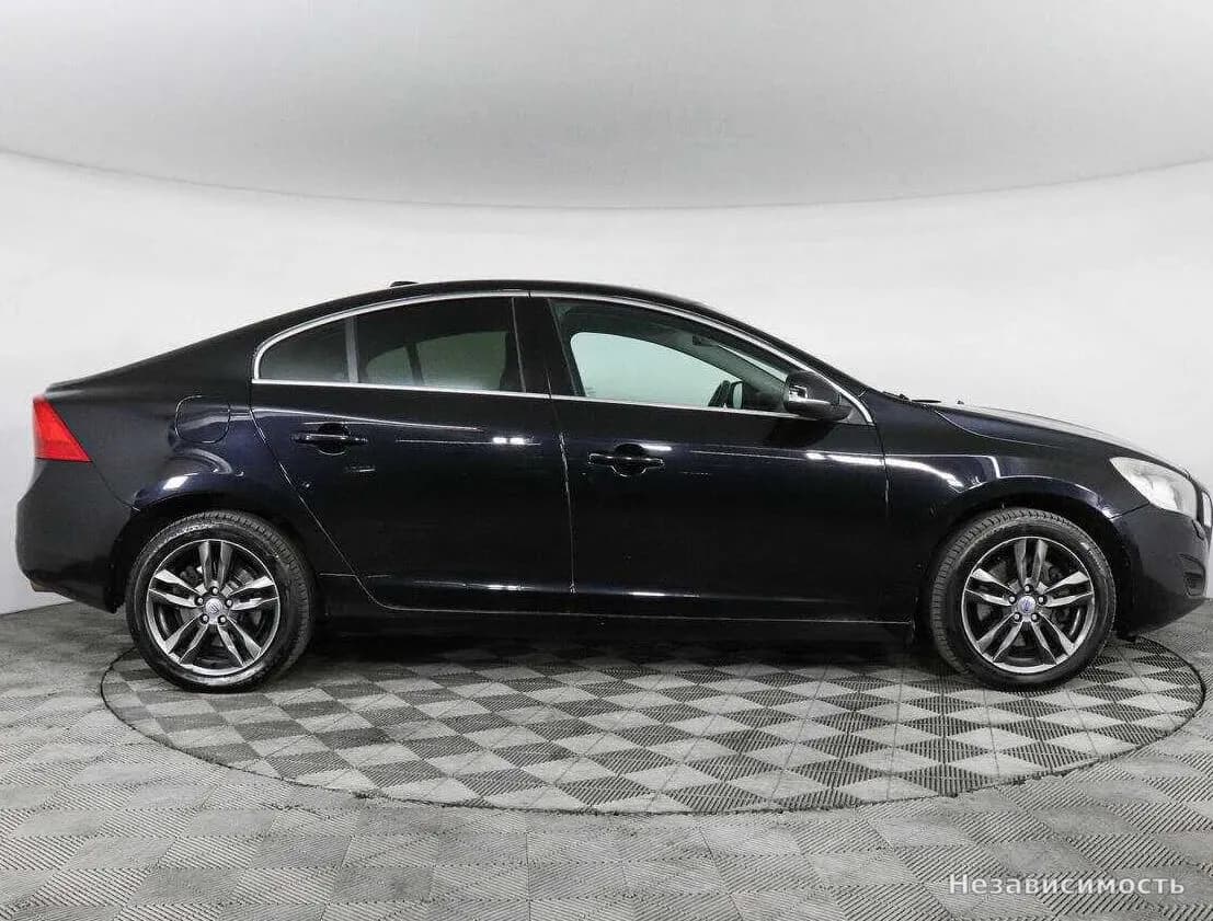 Volvo S60 2012 с пробегом — фото 4
