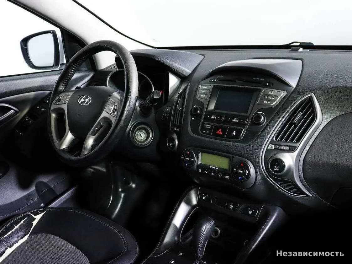 Hyundai ix35 2014 с пробегом — фото 9