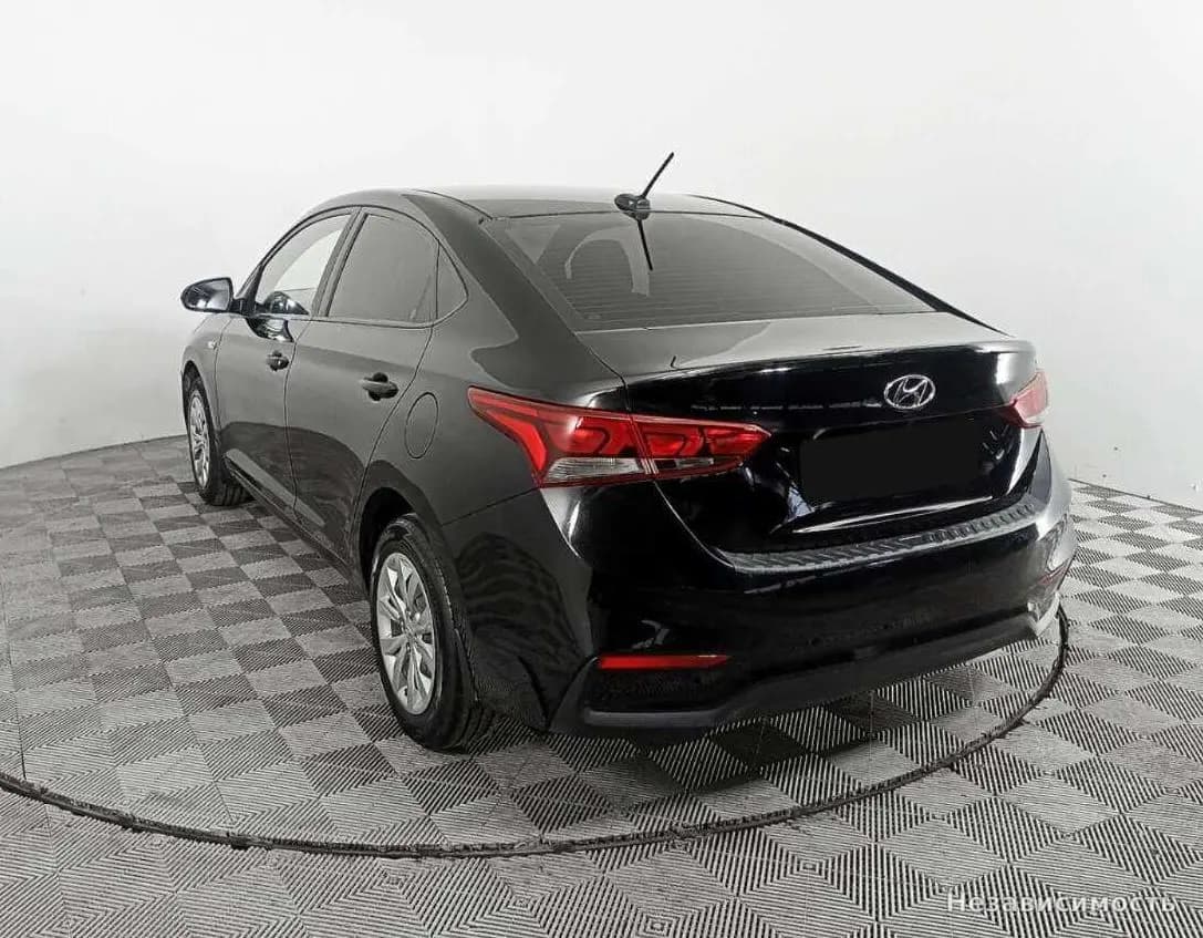 Hyundai Solaris 2018 с пробегом — фото 7